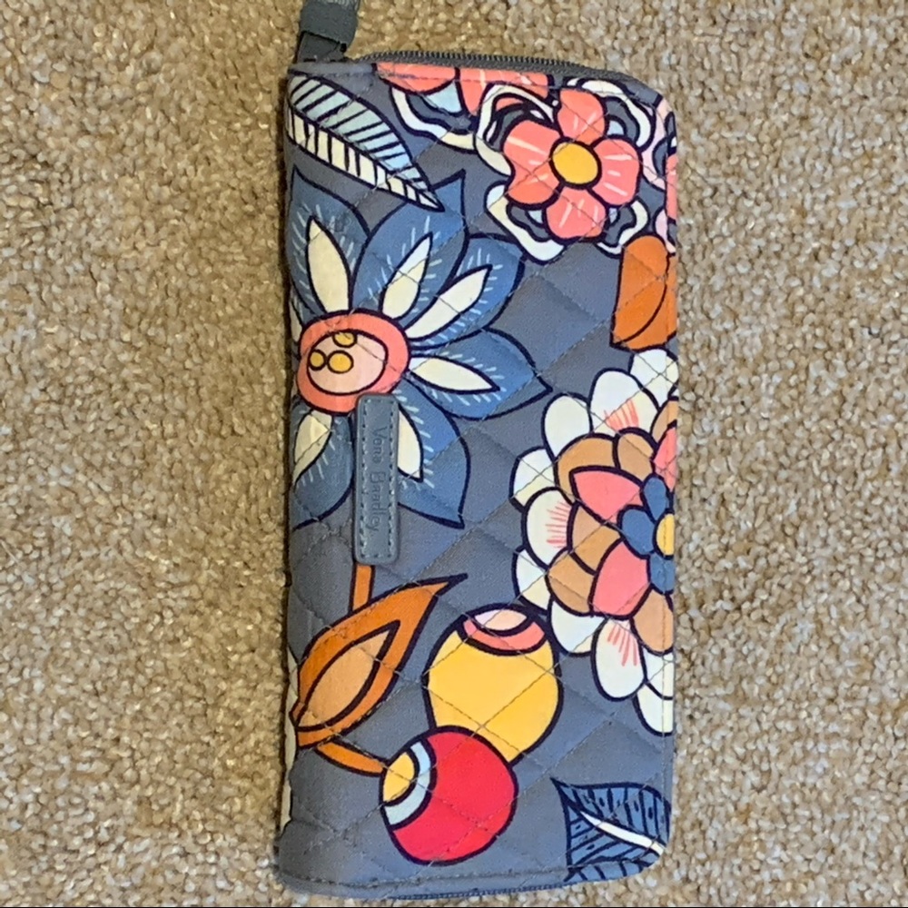 Vera Bradley ZIP Around Wallet